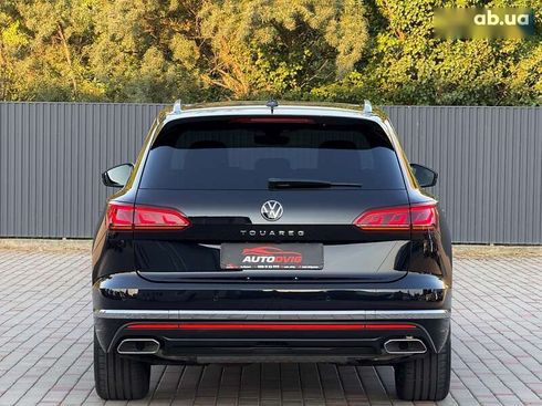 Volkswagen Touareg 2022 - фото 5