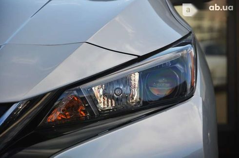 Nissan Leaf 2020 - фото 16