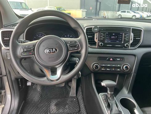Kia Sportage 2017 серый - фото 22