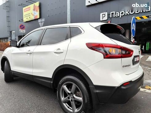 Nissan Qashqai 2019 - фото 13