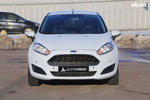 Ford Fiesta 2016 - фото 2