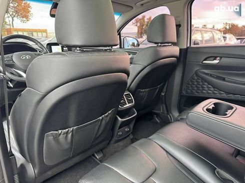 Hyundai Santa Fe 2019 - фото 28