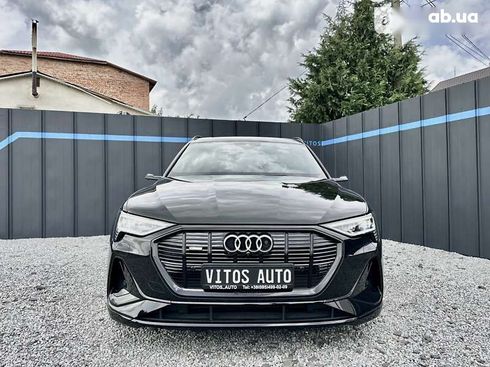 Audi E-Tron 2021 - фото 16