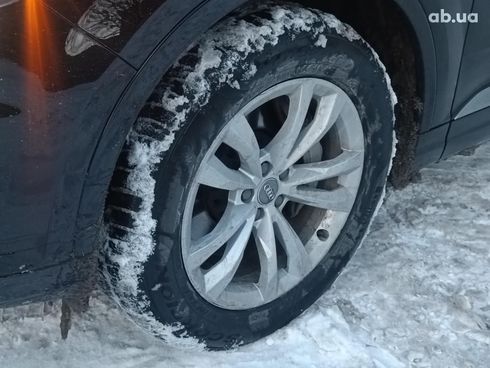 Audi Q7 2018 черный - фото 4