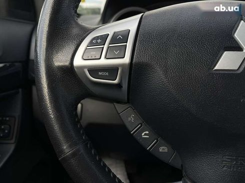Mitsubishi Lancer 2013 - фото 18