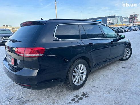 Volkswagen Passat 2018 черный - фото 6