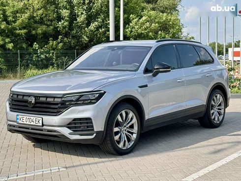 Volkswagen Touareg 2022 - фото 23