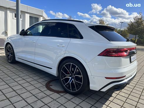 Audi Q8 2022 - фото 35