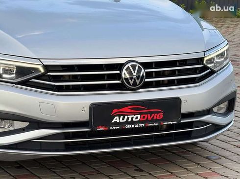 Volkswagen Passat 2021 - фото 17
