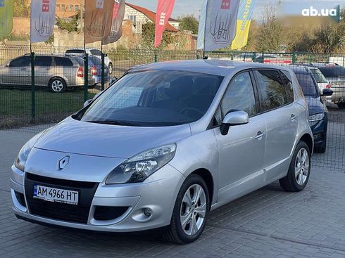 Renault Scenic 2011 - фото 2