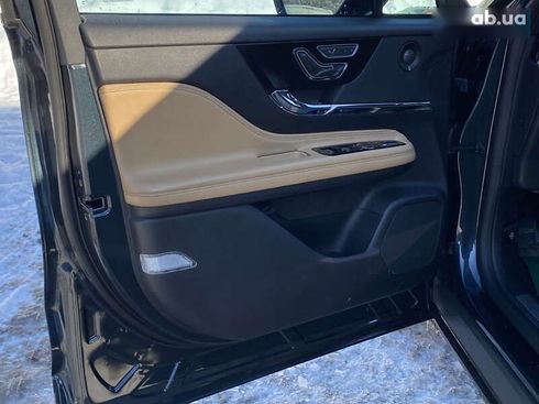 Lincoln Corsair 2022 - фото 8
