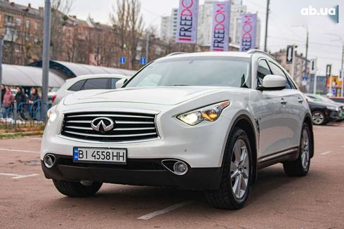 Infiniti QX70 2014 - фото 6