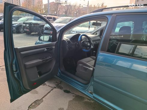 Volkswagen Touran 2005 синий - фото 19