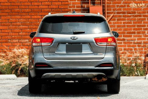 Kia Sorento 2016 серебристый - фото 6