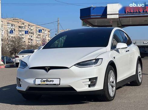 Tesla Model X 2019 - фото 6