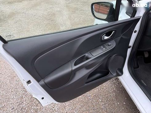 Renault Clio 2016 - фото 6