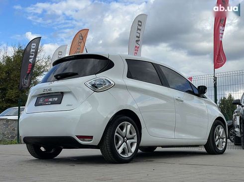Renault Zoe 2019 - фото 15