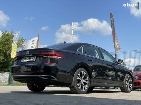 Volkswagen Passat 2021 - фото 15