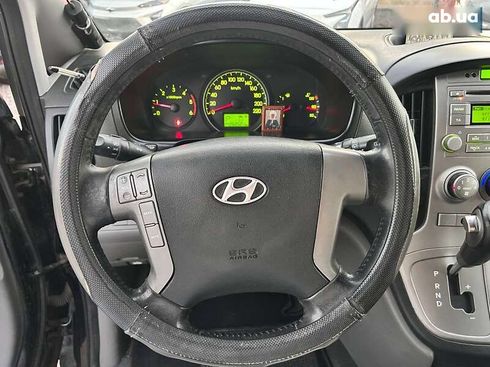 Hyundai H-1 2012 - фото 15