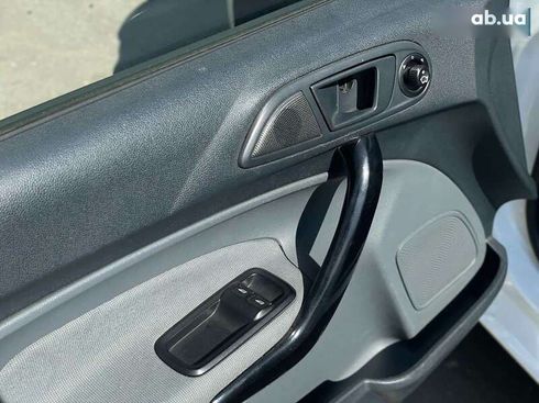 Ford Fiesta 2009 - фото 12