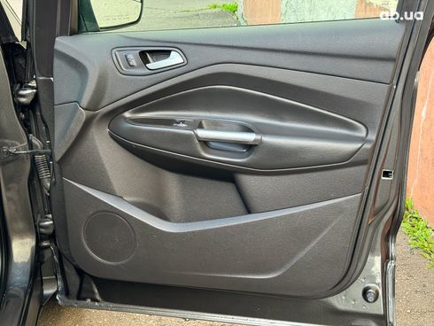Ford Escape 2018 серый - фото 28