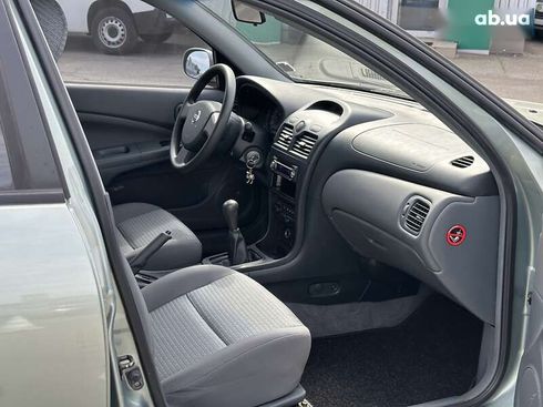 Nissan Almera 2006 - фото 29