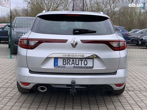 Renault Megane 2018 - фото 16