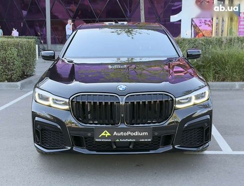 BMW 7 серия 2022 - фото 9