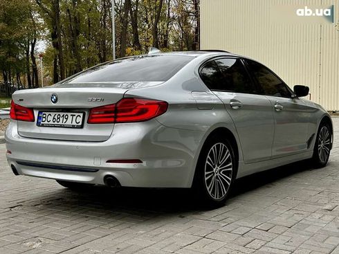 BMW 5 серия 2019 - фото 15