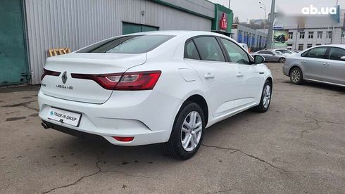 Renault Megane 2020 - фото 16