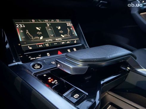 Audi E-Tron 2020 - фото 16