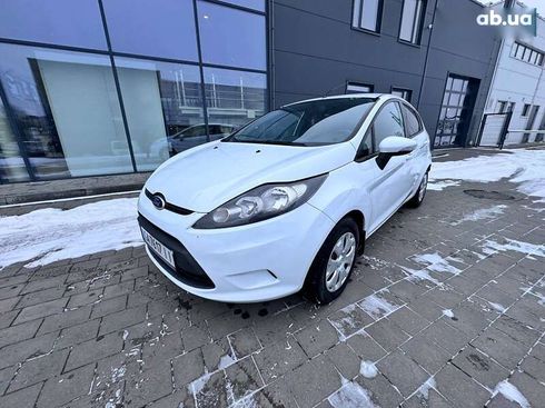 Ford Fiesta 2011 - фото 3