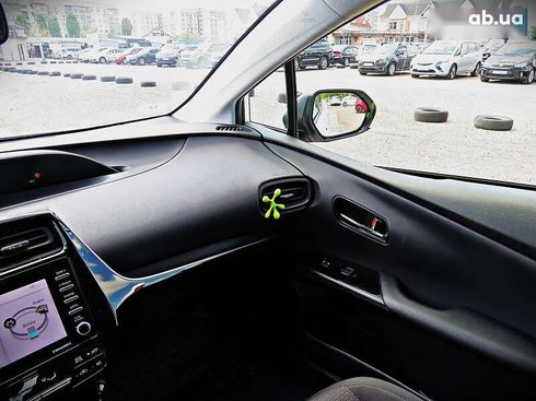 Toyota Prius 2020 - фото 12