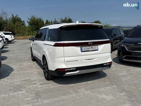 Kia Carnival 2021 - фото 7