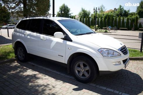 SsangYong Kyron 2012 белый - фото 7