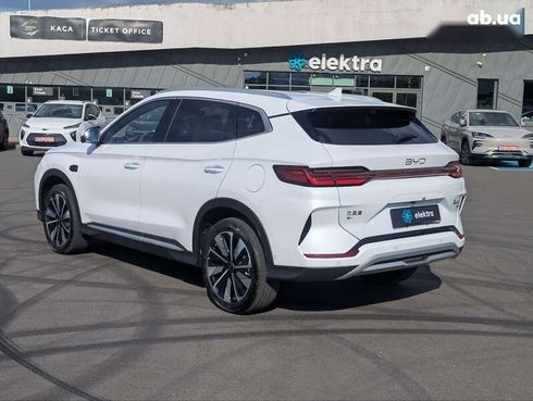 BYD Song Plus 2025 - фото 11