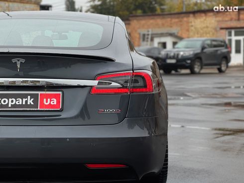Tesla Model S 2017 серый - фото 16