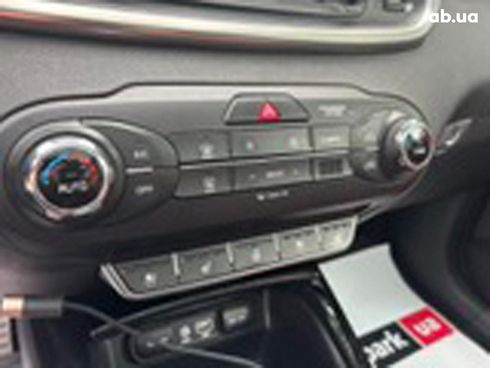 Kia Sorento 2015 черный - фото 20