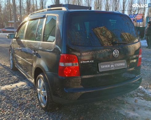 Volkswagen Touran 2006 черный - фото 5