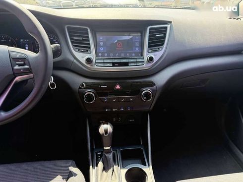 Hyundai Tucson 2015 - фото 21