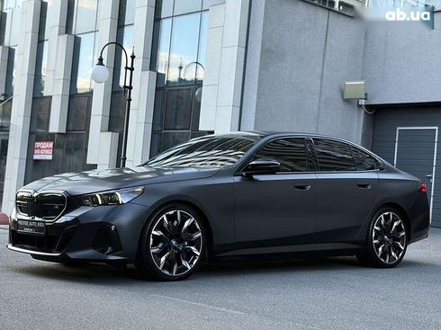 BMW i5 2023 - фото 16