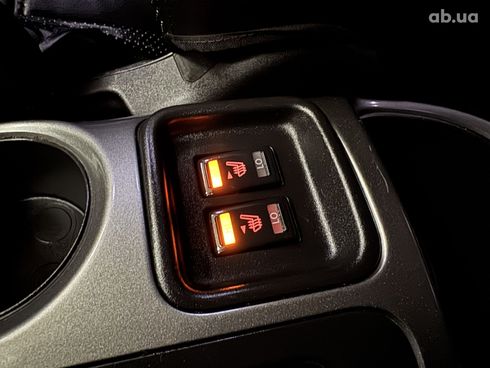 Nissan Juke 2012 белый - фото 2