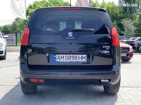 Peugeot 5008 2014 - фото 16