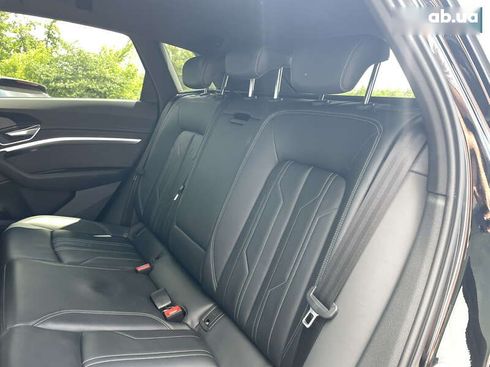 Audi E-Tron 2022 - фото 13