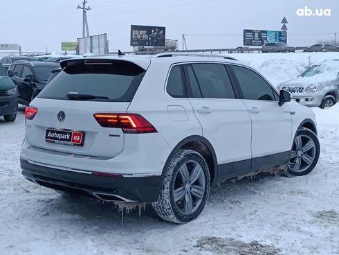 Volkswagen Tiguan 2018 белый - фото 12
