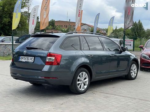 Skoda Octavia 2019 - фото 13