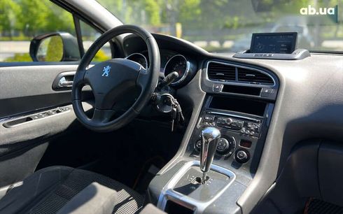 Peugeot 5008 2013 - фото 10
