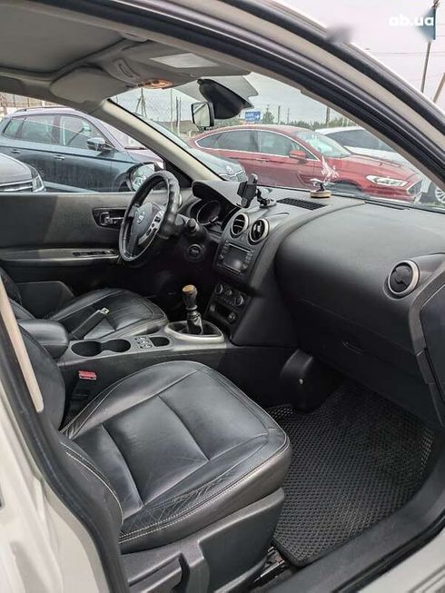 Nissan Qashqai 2011 - фото 10
