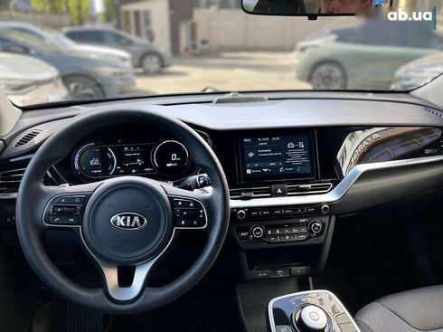 Kia Niro 2021 - фото 28