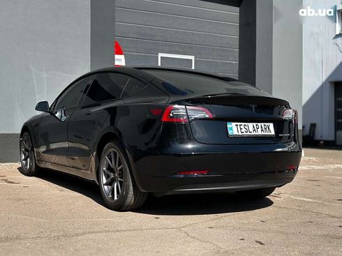 Tesla Model 3 2023 - фото 7